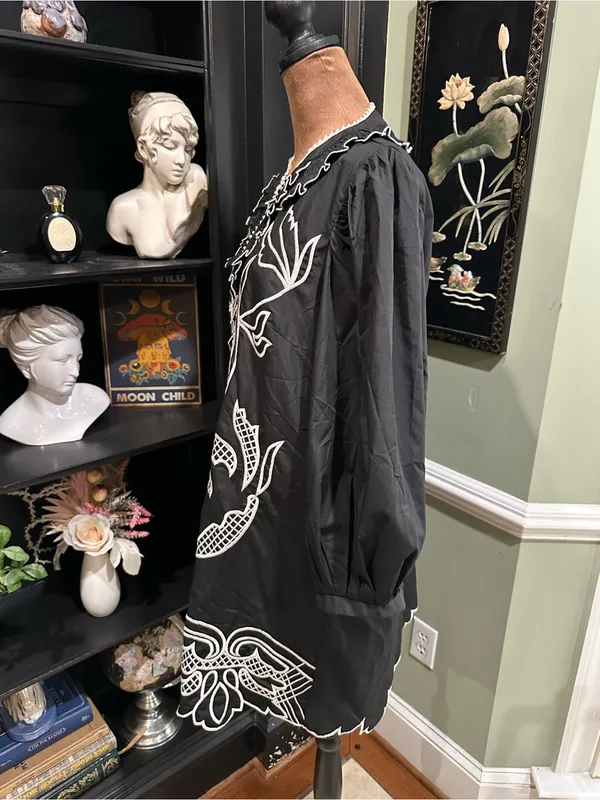 Entro Embroidered Puff‑Sleeve Dress – Size Large - Image 7