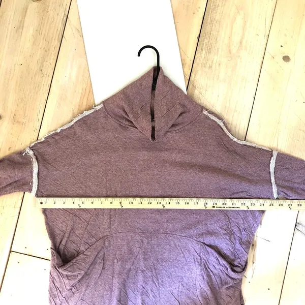 We the Free Free People Women's EUC Oversized Cowl Neck Sweater Pink/Mauve M - Image 7