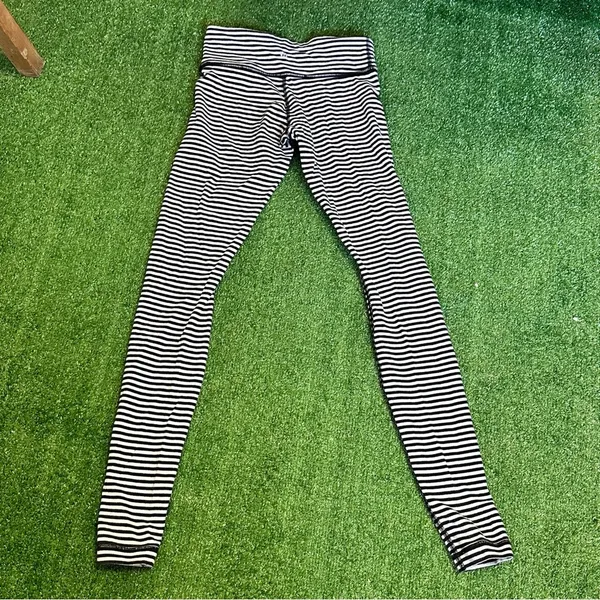 Lululemon Wunder Under Rare White Black Striped Athletic Pant Leggings - Image 8