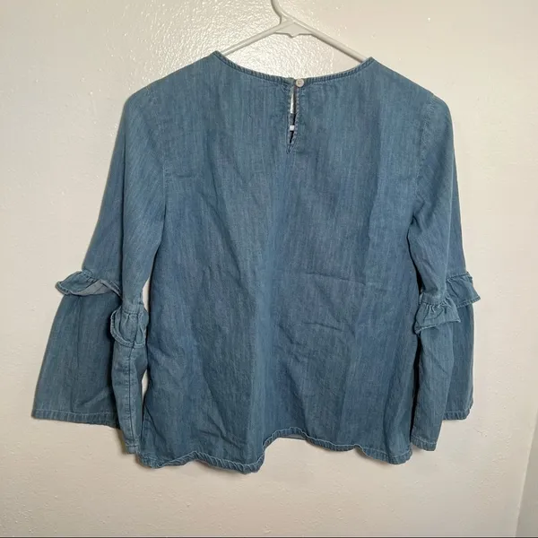 Gap‎ for Good Women's Size Small Chambray Top Ruffle Bell Sleeve Medium Indigo - Image 8