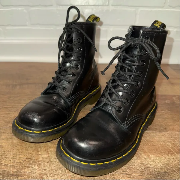 Dr. Martens 1460 Women’s 8-Eyelet Black Leather Boots - Image 4