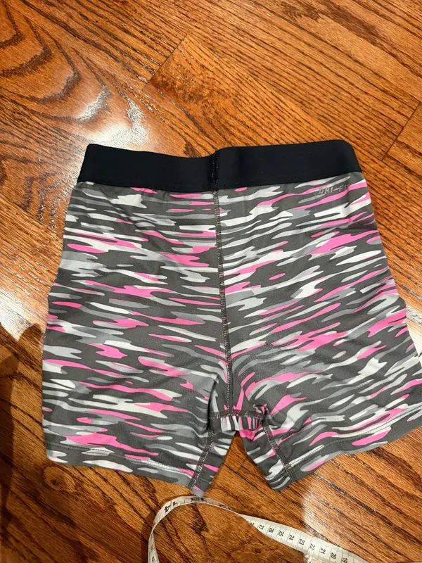Nike Pro Shorts - Image 9