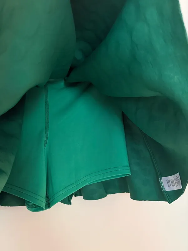 Emily McCarthy Green Mini Athletic Skort/Skirt NWT - Image 3