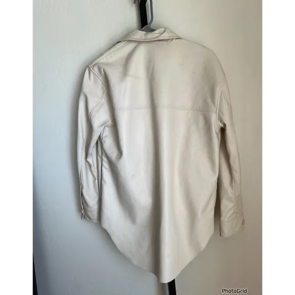 Aritzia Wilfred Ganna White Faux Leather Jacket - Image 3