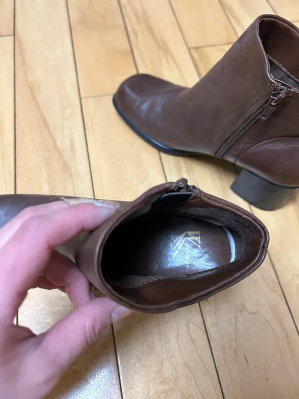 White Mountain Brown Boots Size 6.5 - Image 4