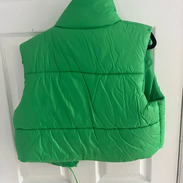 Green vest Size M - Image 2