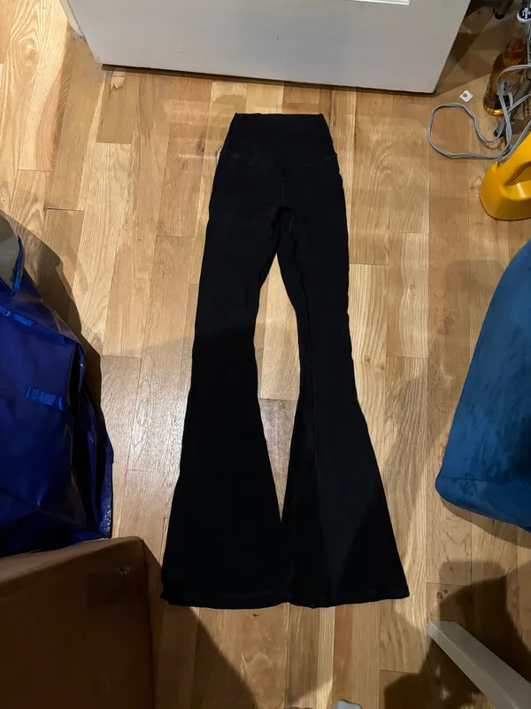 Aerie High Rise Cross-over Flare Leggings - Image 3
