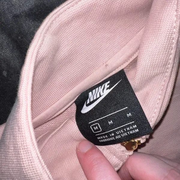 Nike Sportswear Femme Quarter-Zip Sweater Size Medium in Pink/Gold - Image 8