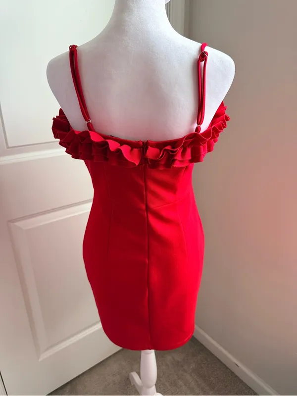 Ruffled Off-Shoulder Red Mini Dress Spaghetti Straps Gathered Trim Size M - Image 2