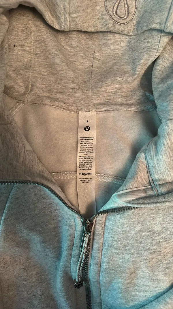Cropped Lululemon Zip-Up - Image 2