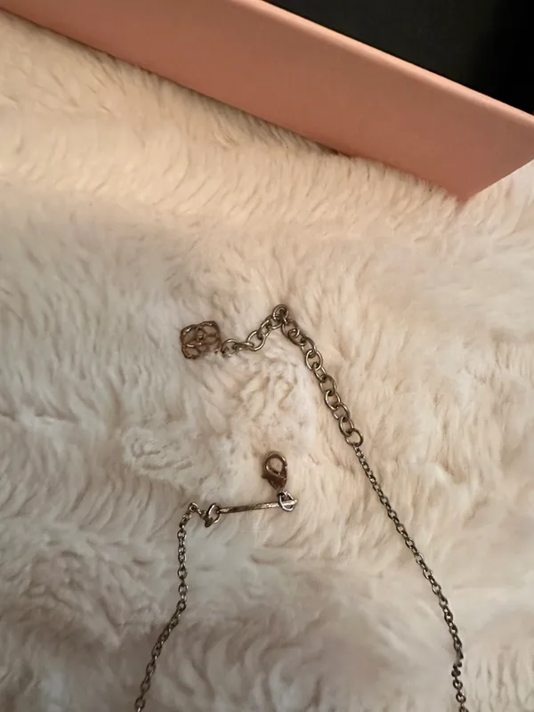 Kendra Scott Elisa Necklace - Image 2