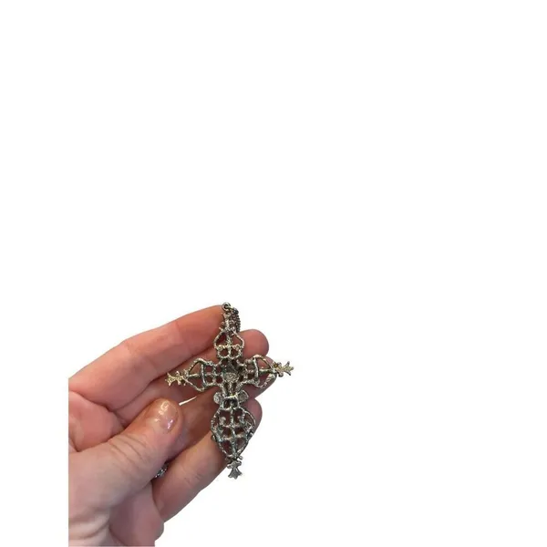 Signed Roma Cross Pendant Necklace Petit Point Faux Turquoise Christian Vintage - Image 9