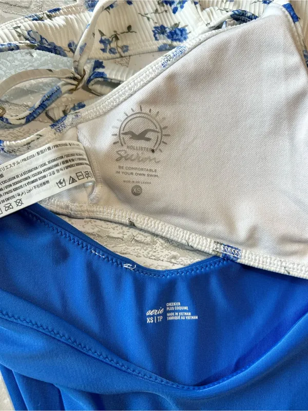 aerie/ Hollister White Floral Ribbed Top with Bright Blue Bikini Bottoms Size XS - Image 6