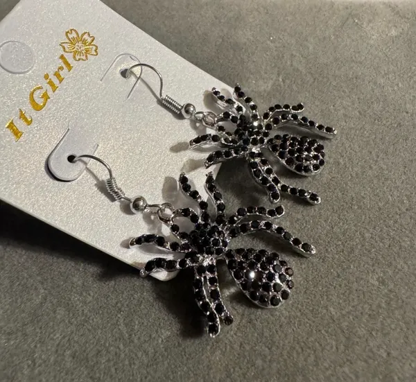 It Girl Silver Tone Rhinestone Spider Earrings - Image 2