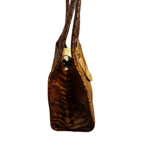 1990s Vintage Brahmin Warm Brown Croc Embossed Leather Shoulder Bag Gold Buckle - Image 4