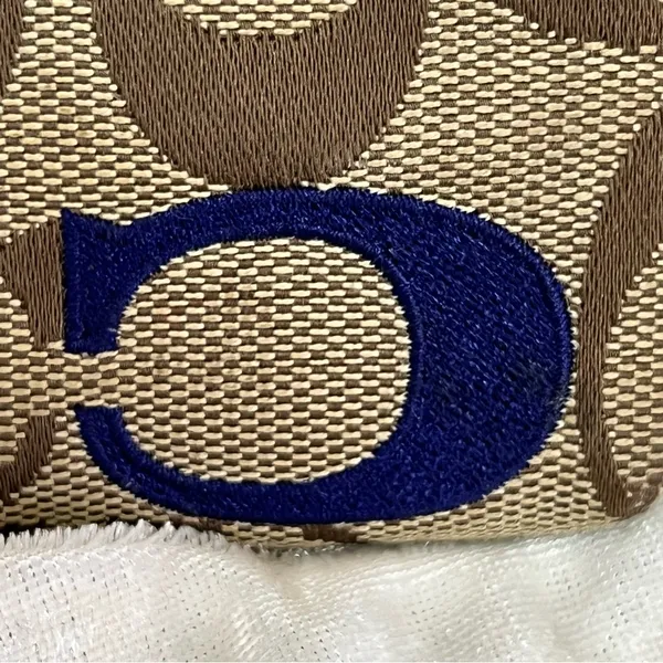 coach wristlet wallet coin purse - Image 2