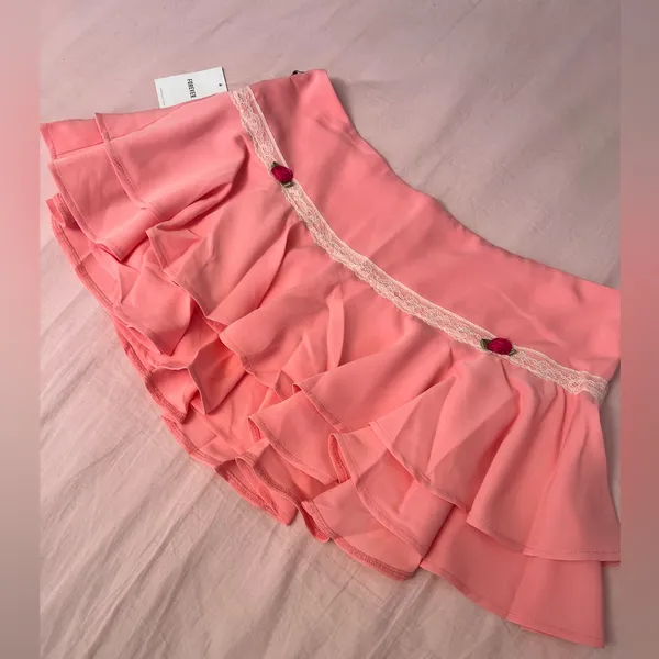 Forever 21 x Betsy Johnson Pink Lace Rosette Skirt - Image 2