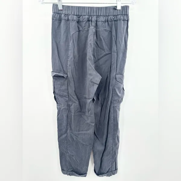 Lululemon Move‎ Lightly Women's Gray/Blue Cargo Casual Pants Size 6 - Image 2