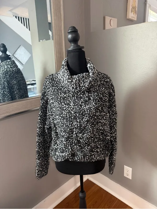 Elan Cowl Neck Marled Knit Slouchy Relaxed Fit Sweater Small. - Image 2