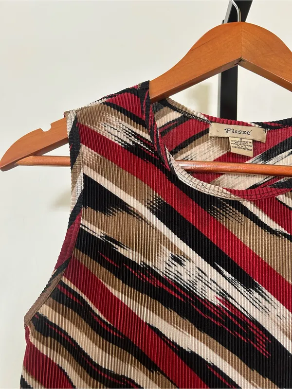 Vintage 90s Y2K Plisse Stretch Crepe Crinkle Textured Tank Top Striped Red Small - Image 2