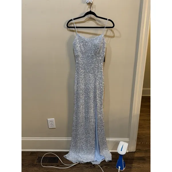 Betsy & Adam Ice Blue Silver All Over Sequin Slip Slit Formal Gown, 4‎ - Image 3
