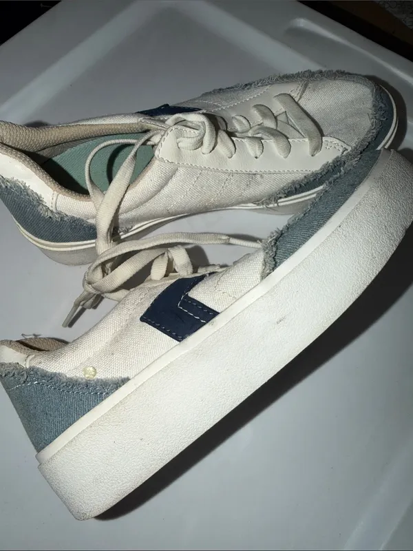 Dr. Scholl's Womens Madison Lace White/Blue Fabric Sneaker Shoes (7832509) used - Image 4