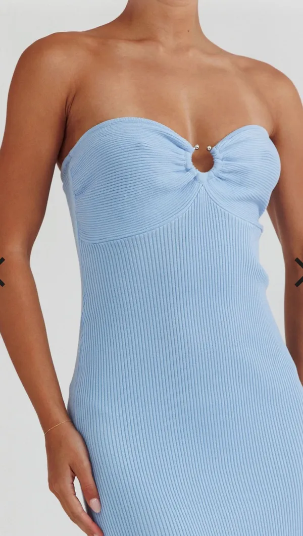 Selfie Leslie Real Talk Sweetheart Neckline Midi Dress - Image 4