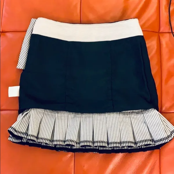 Nanette Lepore striped mini skirt. EUC. - Image 12