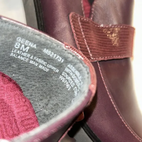 Munro Geana Wine Color Leather Loafers Shoes(Size 8M) - Image 8