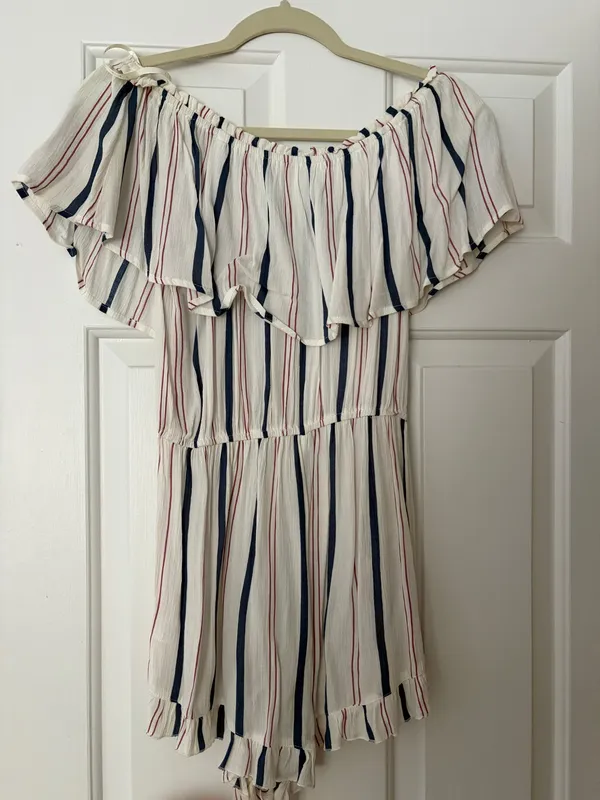 Boutique Striped flowy Romper - Image 4