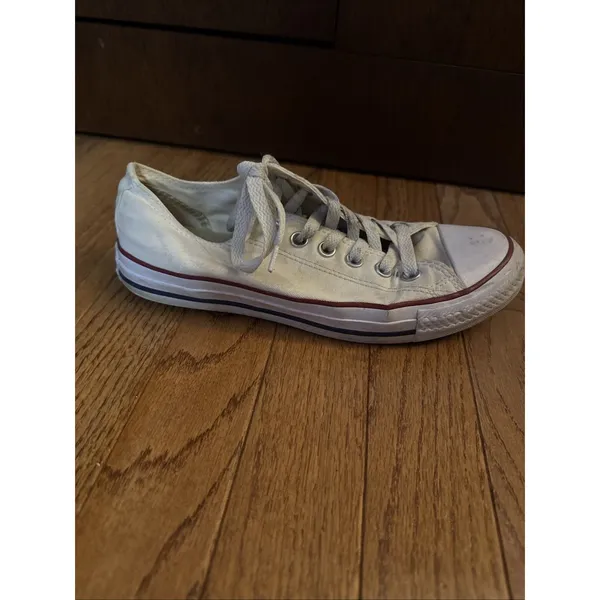 Converse Chuck Taylor All Star Low White Size 5 men 7 women Shoes Sneakers - Image 4