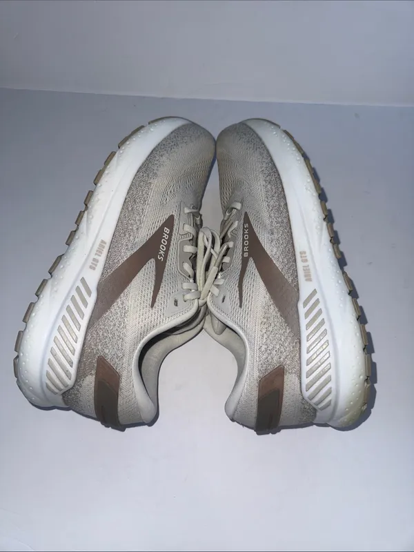 Brooks Women's Ariel GTS Running Shoes - Beige/Taupe Accents - Image 6