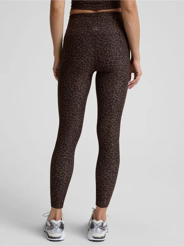 Beyond Yoga SoftMark High Waisted Midi Leggings in Espresso Leopard Size Large - Image 2