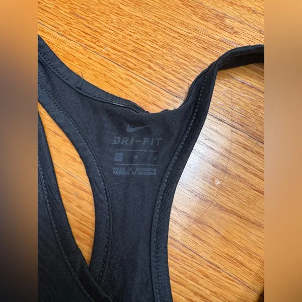 🌸Nike Women’s Black Racerback Athletic Tank - Image 2