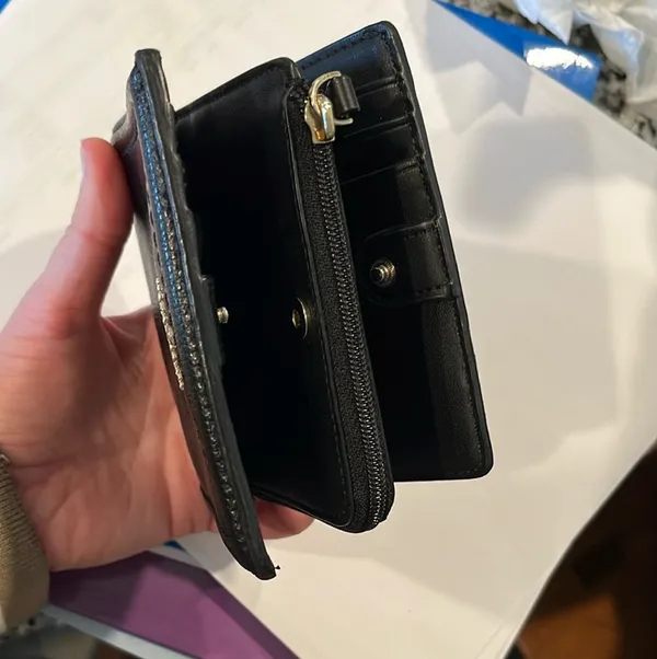 Kate Spade Black Wallet Leather - Image 5