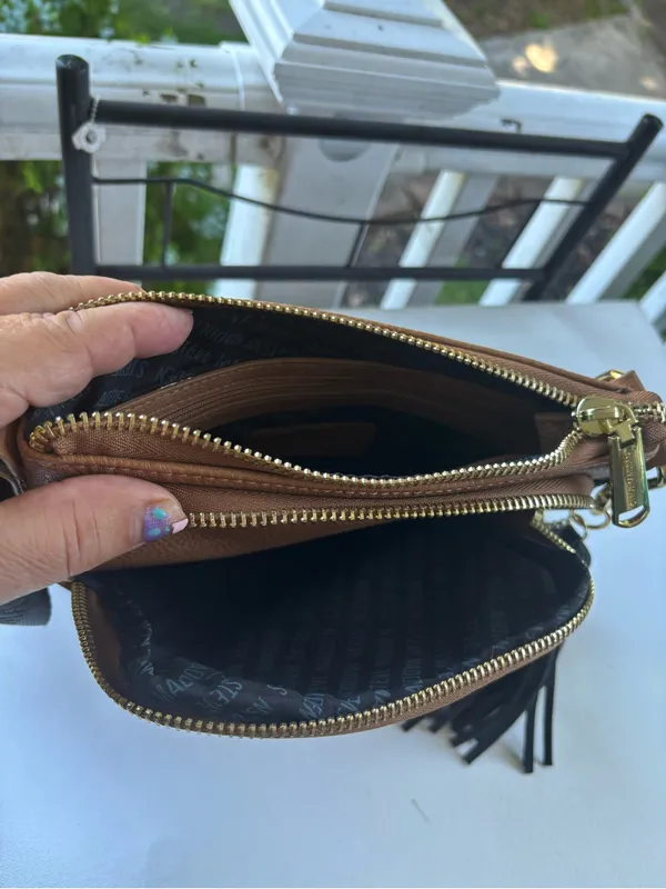 Steve Madden Taupe Embossed Crossbody with Black Tassel Strap - Image 9