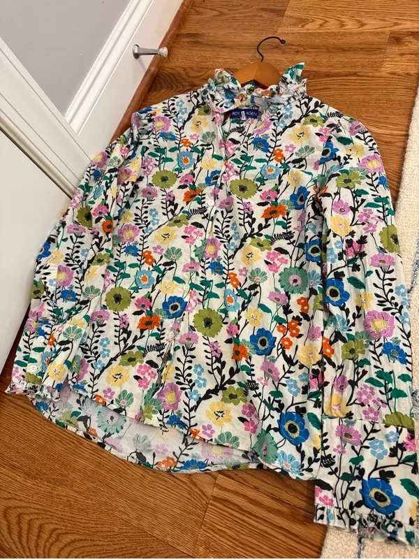 Ro's Garden Long Sleeve Button Front Blouse Top in "Botanic Multi" print Size M - Image 7