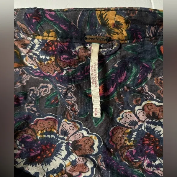 Free People Women’s Floral Bomber Jacket Size Small - Image 3