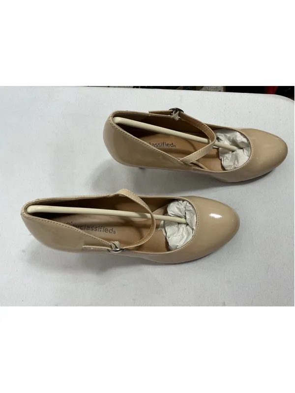 Womans New In Box City Classified Kaylee Mary Jane Pumps Size 8 Beige - Image 2