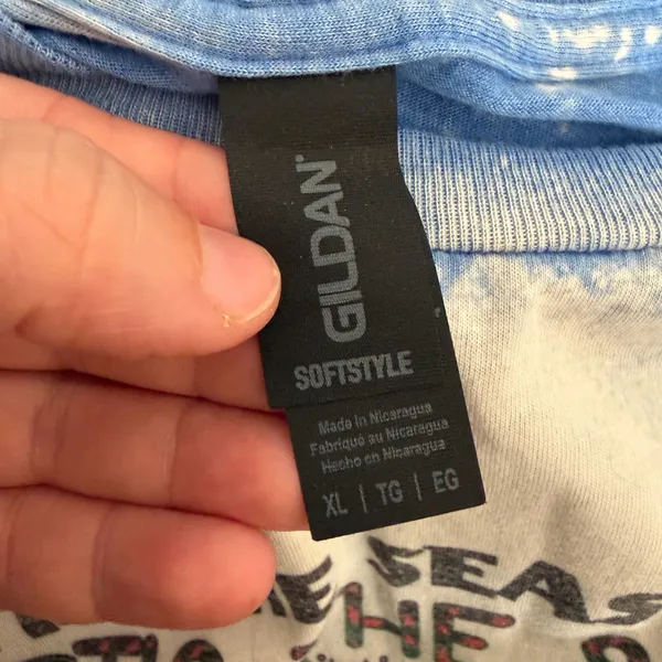 Gildan XL Blue Christmas Tee - Image 5