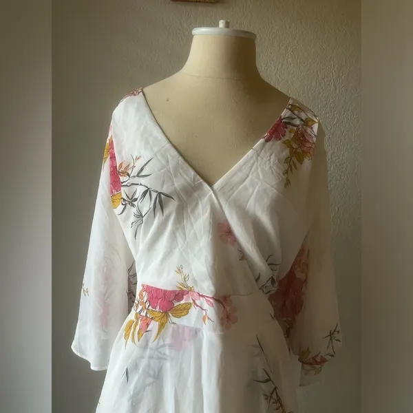 City Chic Beloved Wrap Dress Ivory Floral Knee Length Size 18 - Image 7