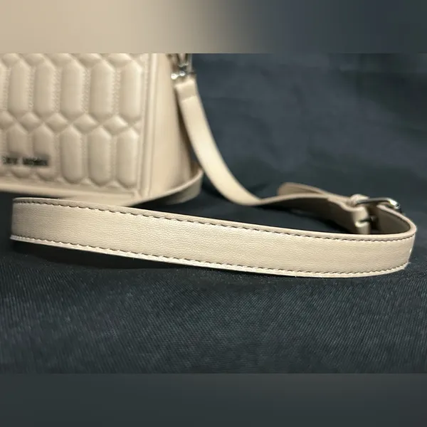 Steve Madden Quilted Mini Tote BNIKO Crossbody Purse Beige - Image 4