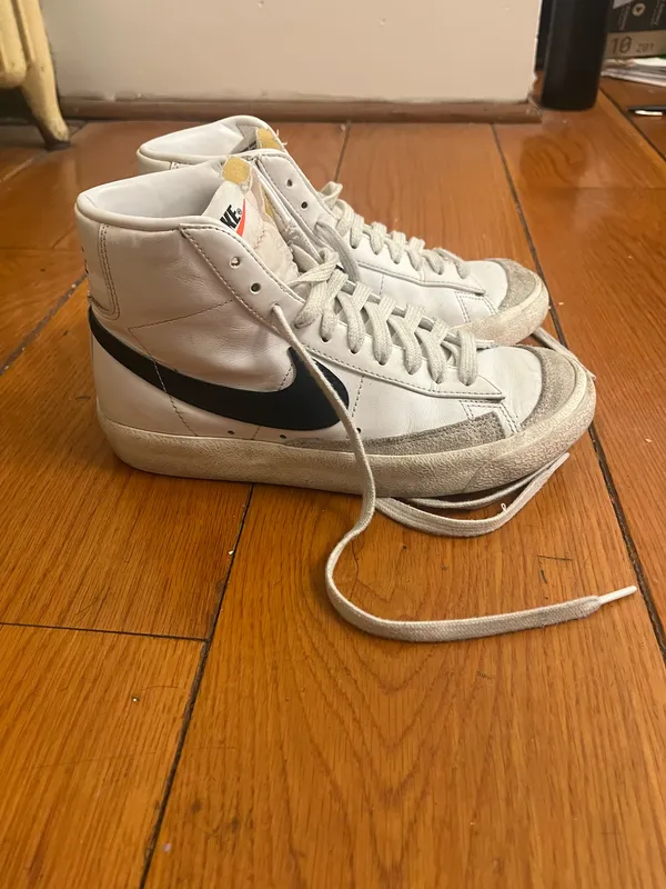 Nike Blazer Mid 77 Women’s - Image 2