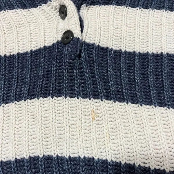 American Eagle Sweater - Image 4