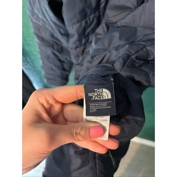 The North Face Reversible Puffer Soft Coat Size Small - Image 5