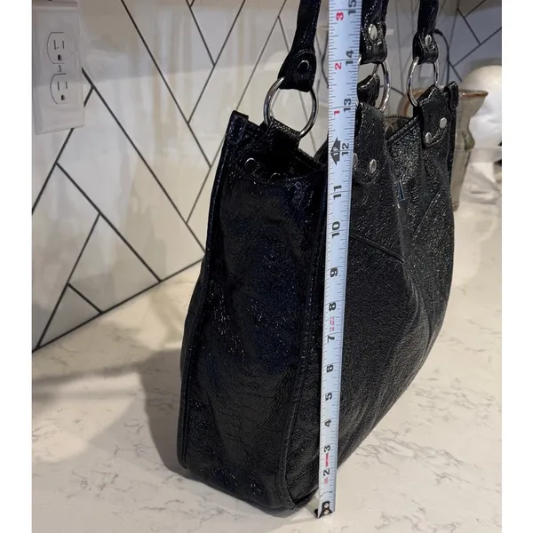 Roxy black crinkle-textured faux leather shoulder bag silver-tone hardware Y2K - Image 4