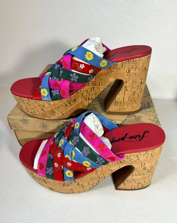 Free People Lisbon Platform Mules Cherry Heart Multi casual classic stylish - Image 3