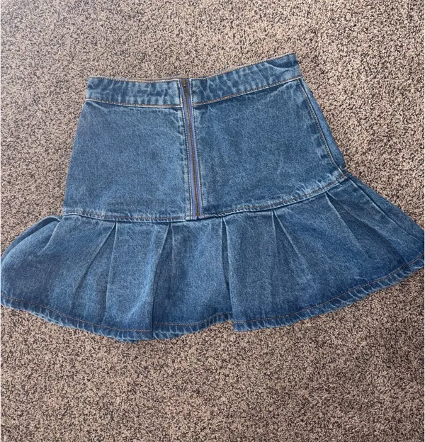Lioness skirt - Image 5