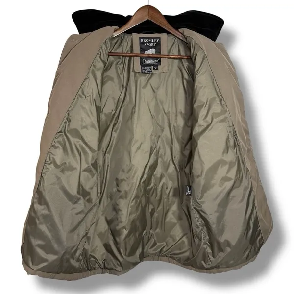 Bromley Sport Jacket MP‎ Quilted Thermolite Light Puffer Velvet Trim Chore Coat - Image 7