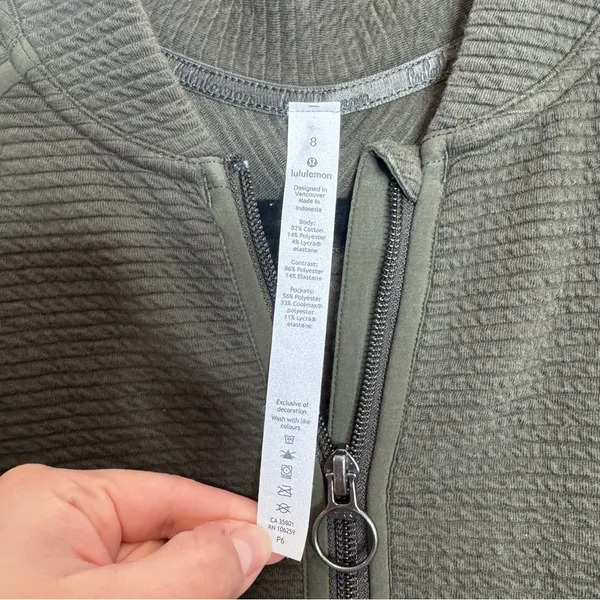 Lululemon Women’s On Repeat Bomber Jacket 8 Dark Olive Athletic Active Full Zip - Image 3
